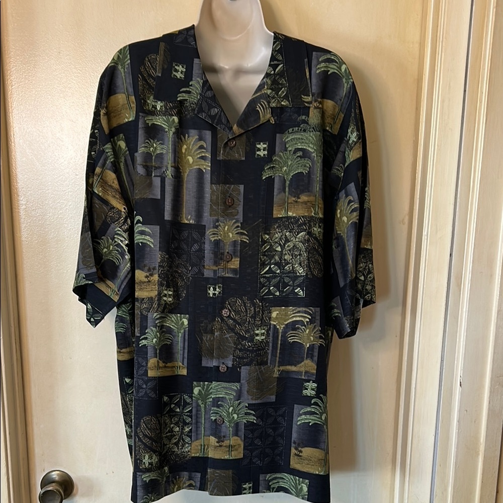 Tommy Bahama Silk Black Tropical Print Shirt size XL NWOT